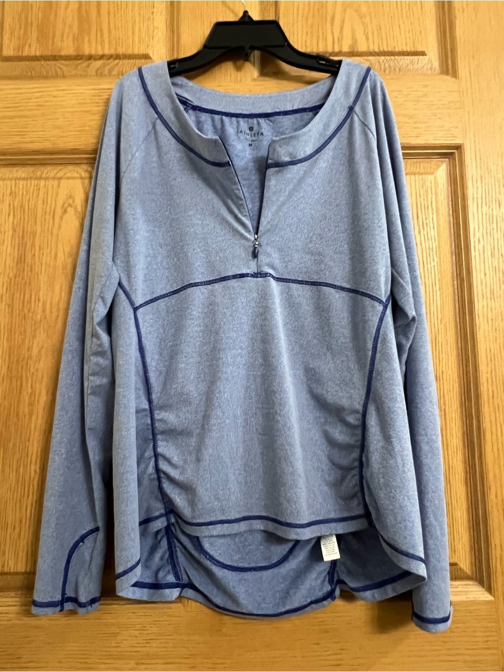 Athleta Fastest Track Half Zip Ruched Back Zip Pocket Size Medium Blue